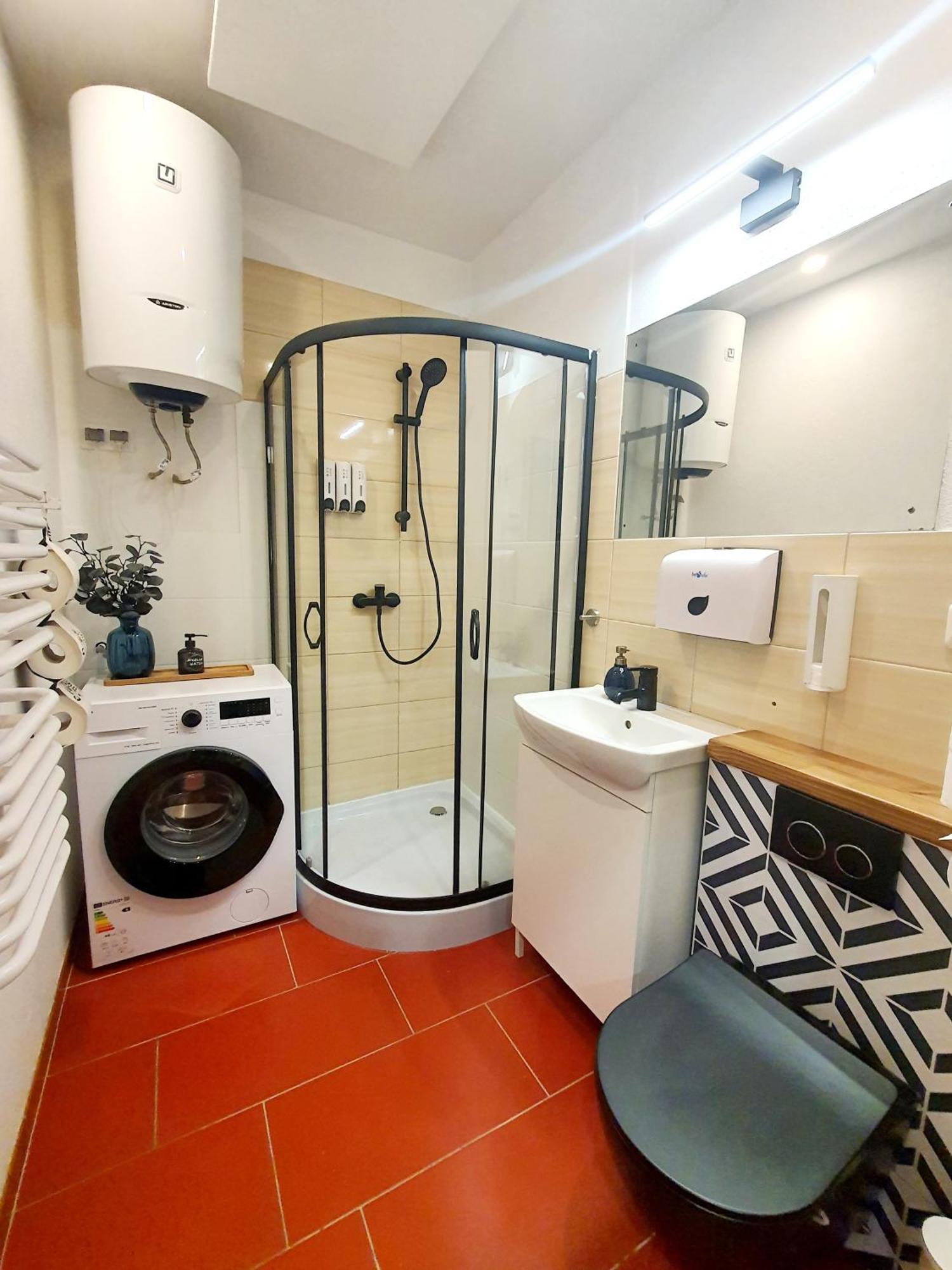 Master Corner Apartment คราคูฟ ภายนอก รูปภาพ